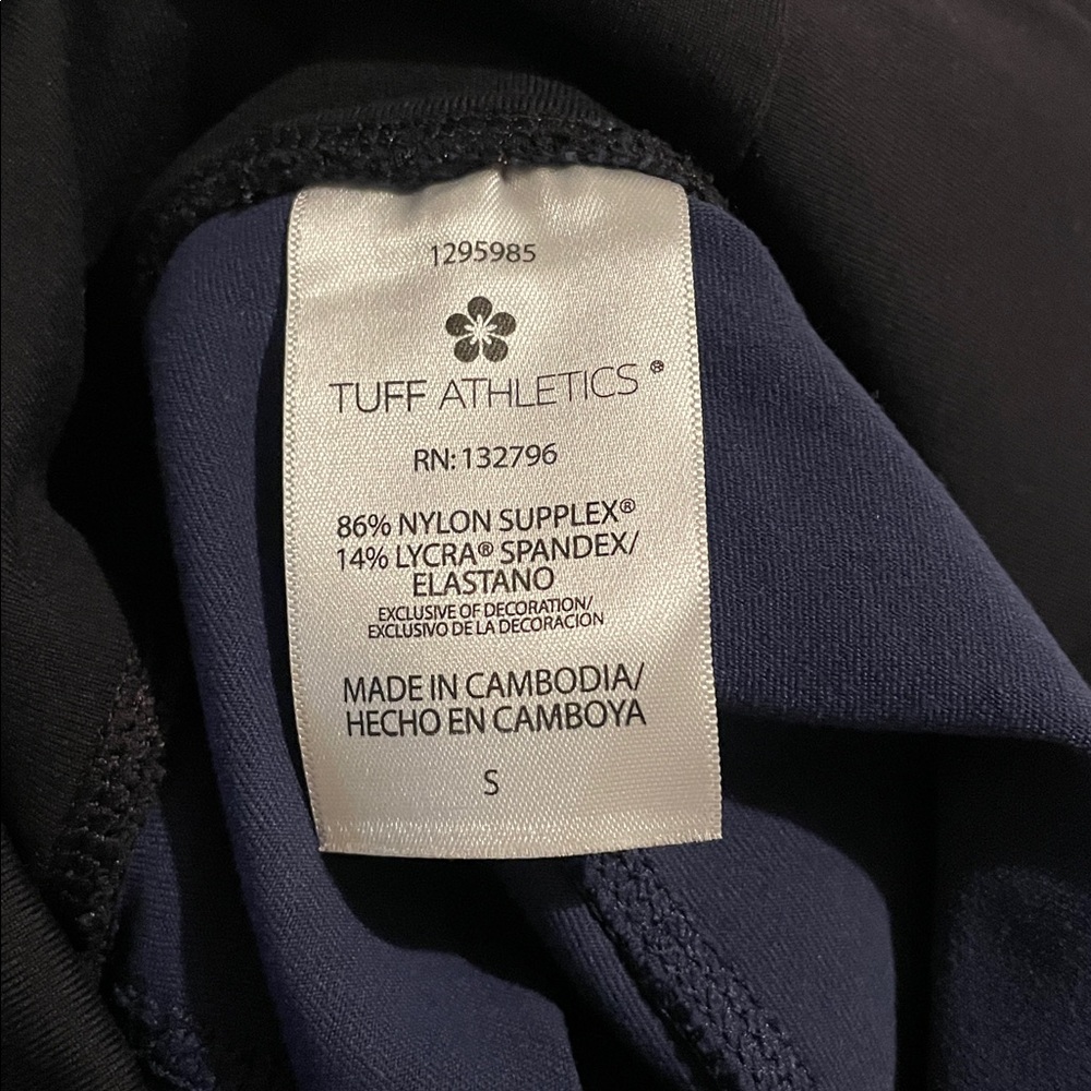 Tuff Athletics Blue Camo Leggings with side pockets Size (Small) - Picture 7 of 8